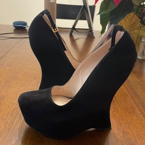 Prada wedges women sz 38